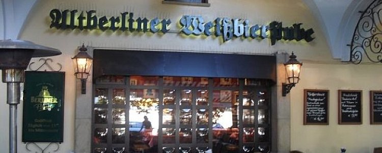 Пивная Altberliner Weißbierstube в Берлине Пивная Altberliner Weißbierstube в Берлине
