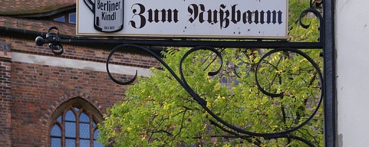Пивная Zum Nussbaum в Берлине Пивная Zum Nussbaum в Берлине